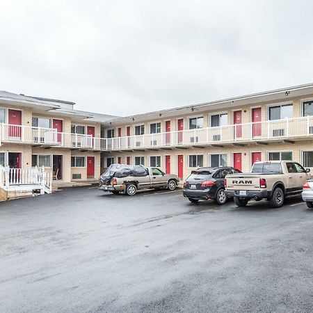 Lake City Motel Dartmouth Exterior foto