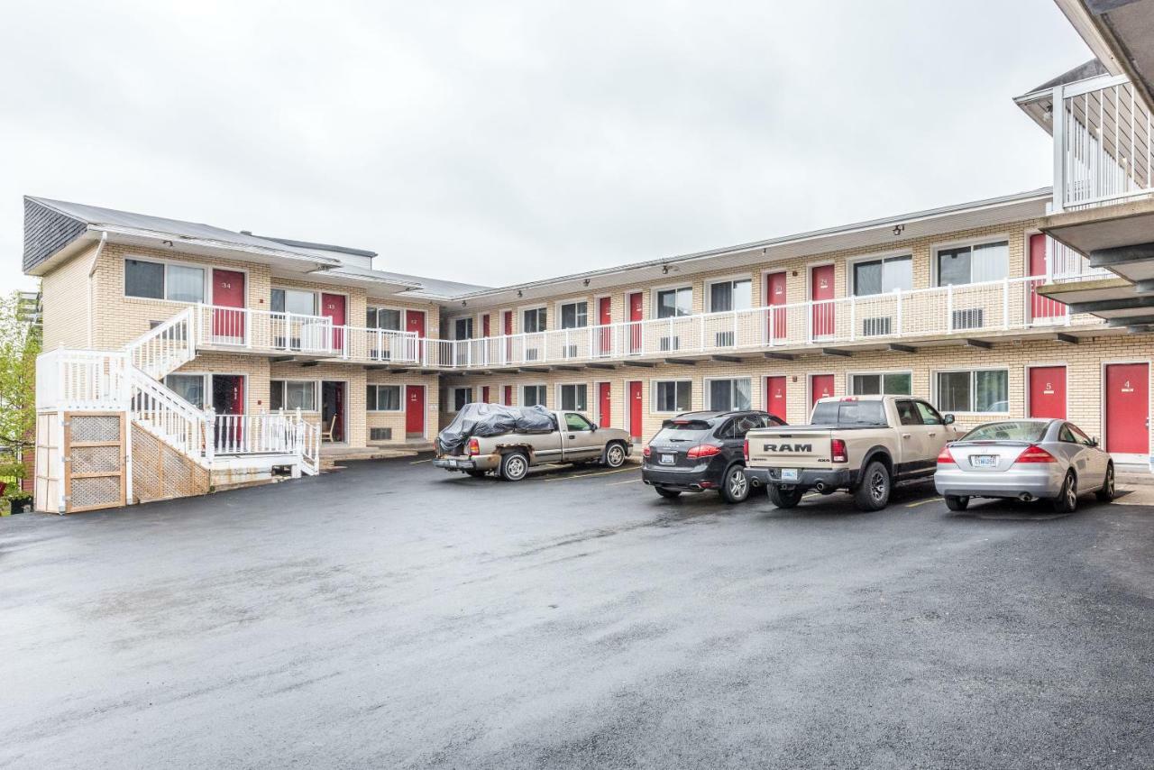 Lake City Motel Dartmouth Exterior foto